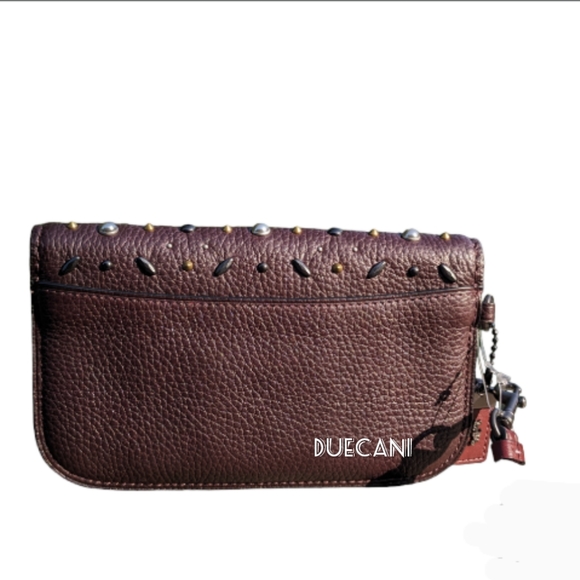 ♥️ Rare Oxblood Prairie Rivets 1941 Clutch with wristlet NWT! Style 21639 - Picture 3 of 7